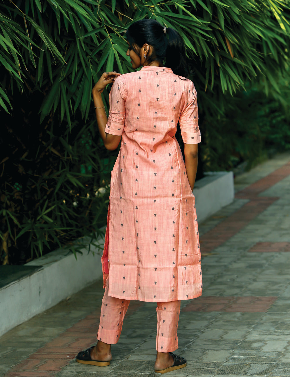 Saanvi Peach Cotton Kurta Set for Women
