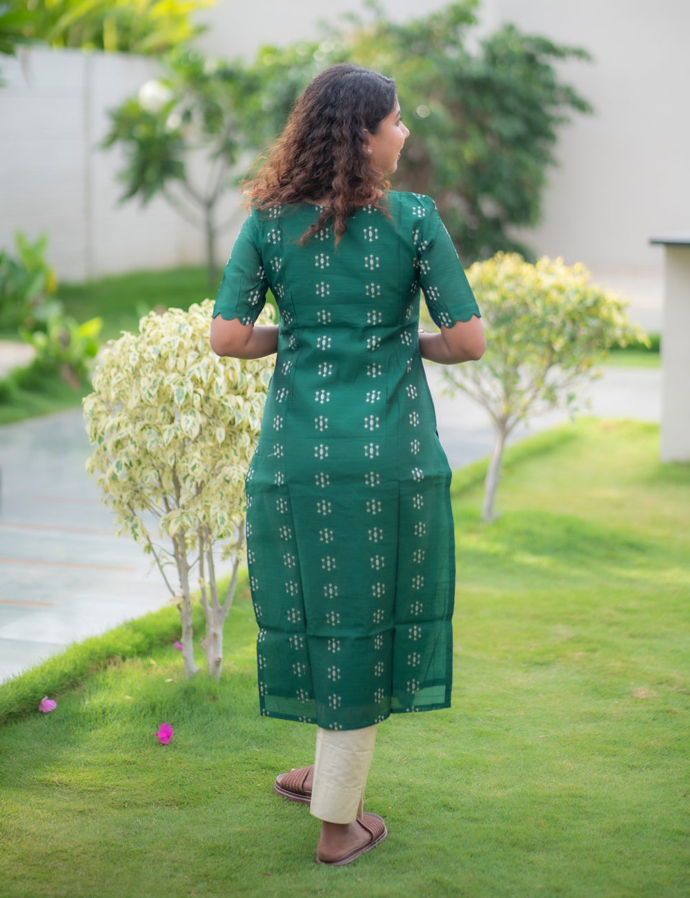 BOTTLE GREEN RAWSILK VRUKSHA 2 PCS KURTI SET