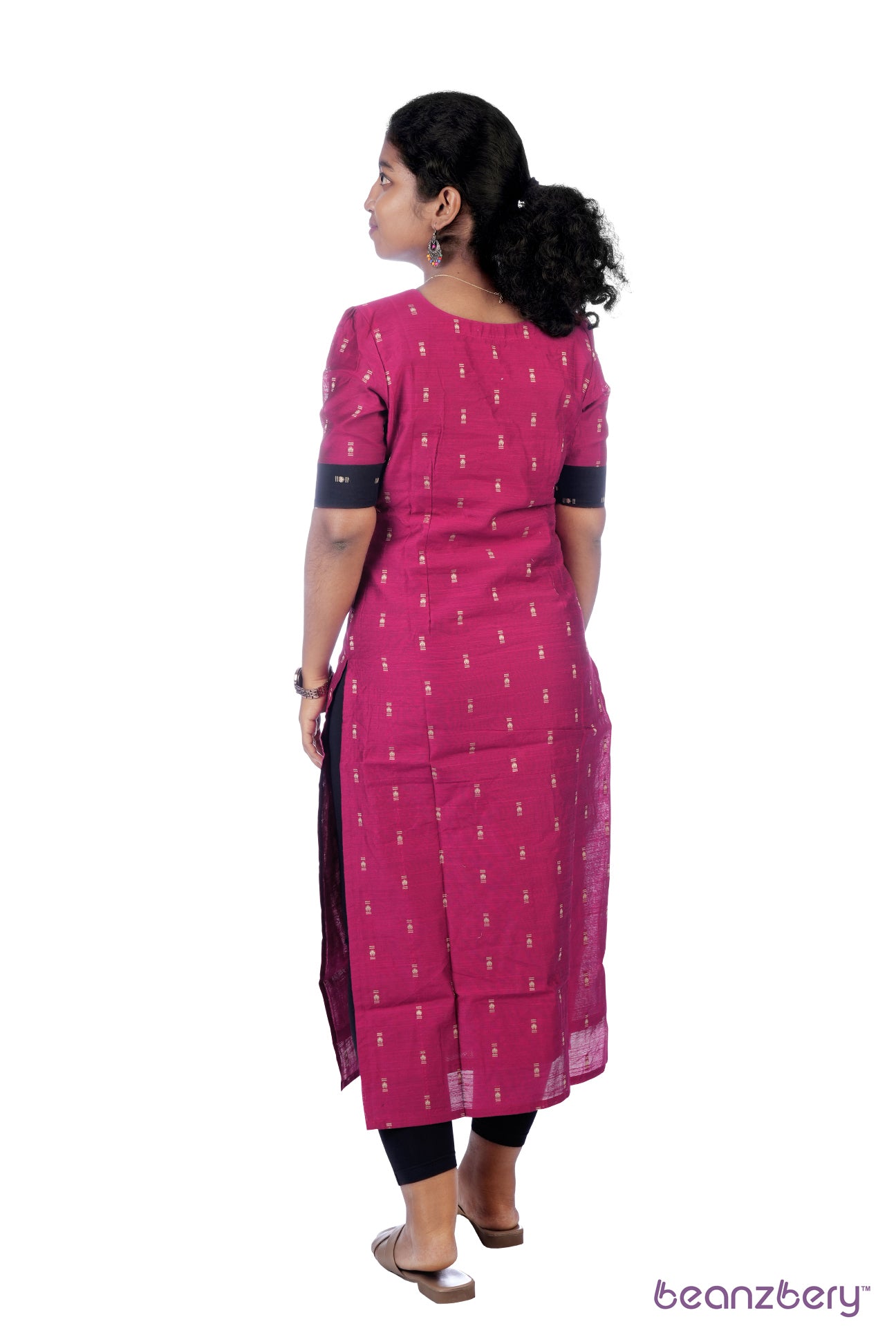 SHARVI ELEGANCE KURTA