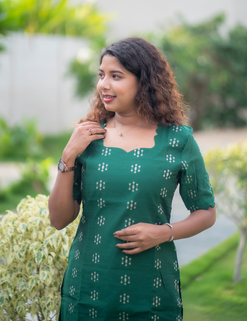 BOTTLE GREEN RAWSILK VRUKSHA 2 PCS KURTI SET