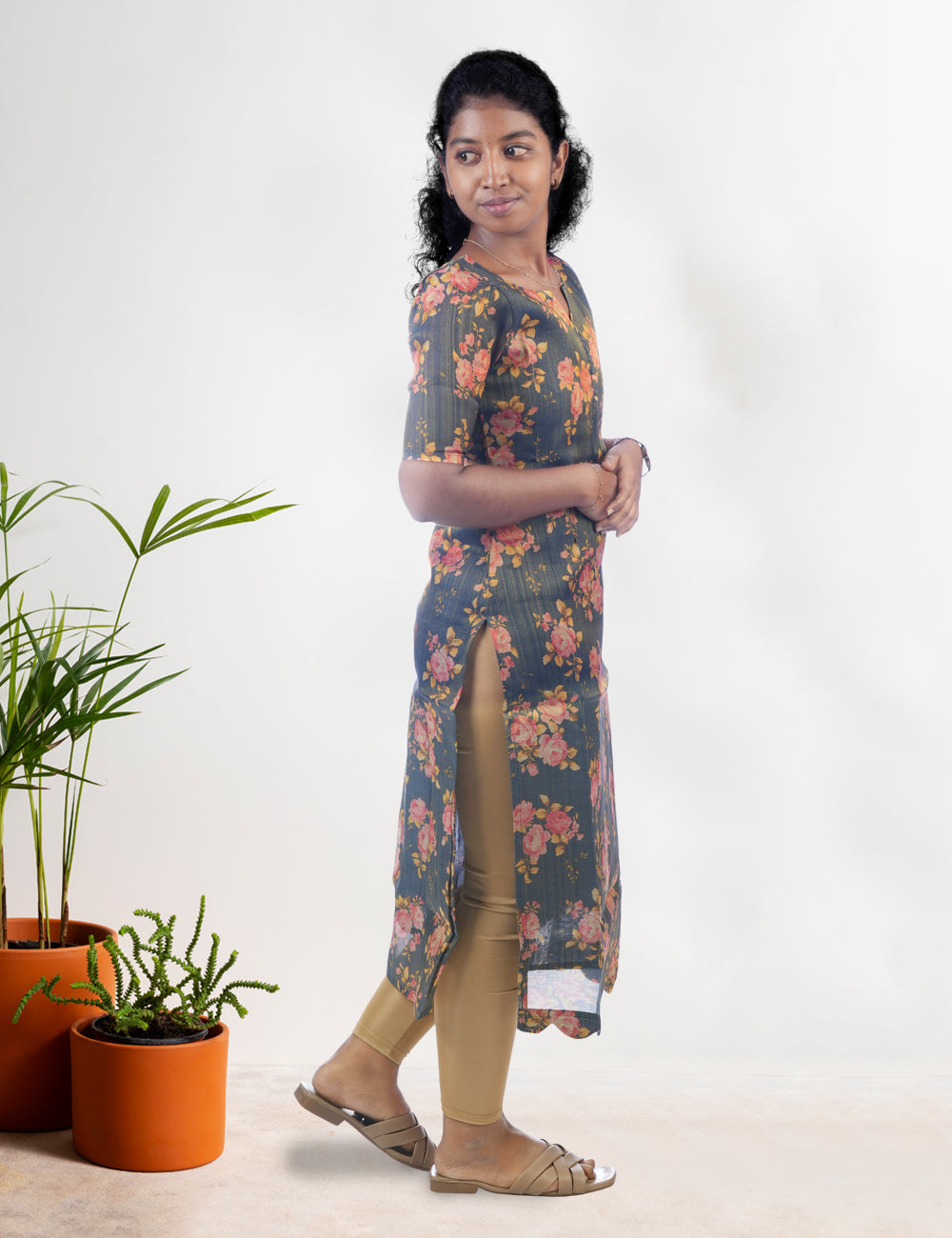 GREY GOLDSILK TISYA KURTI