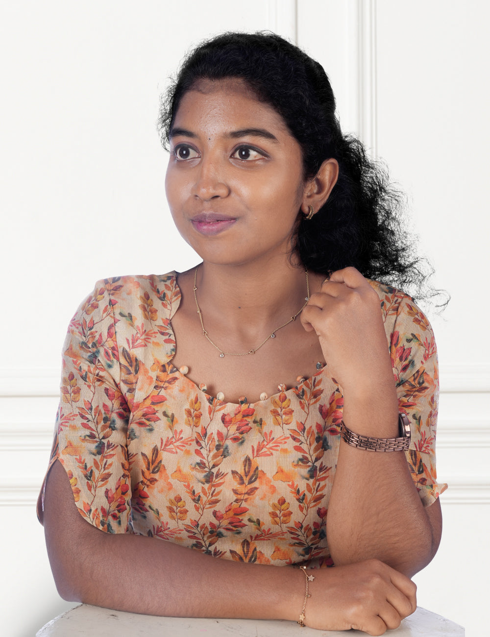 SANDAL GOLDSILK KURTI