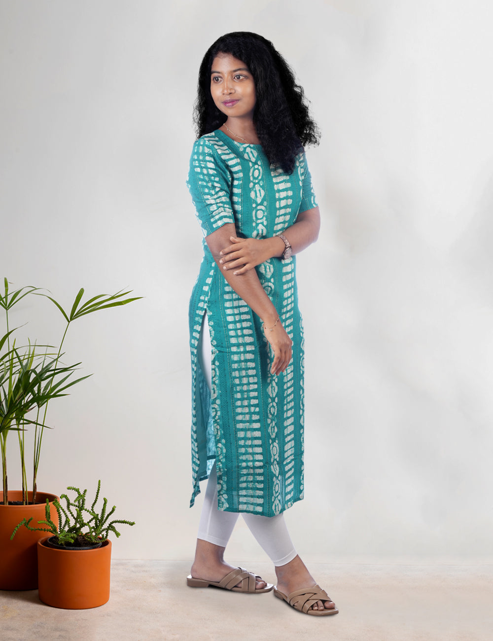 GREEN BATIK PRINT SIRIN STRAIGHT KURTI