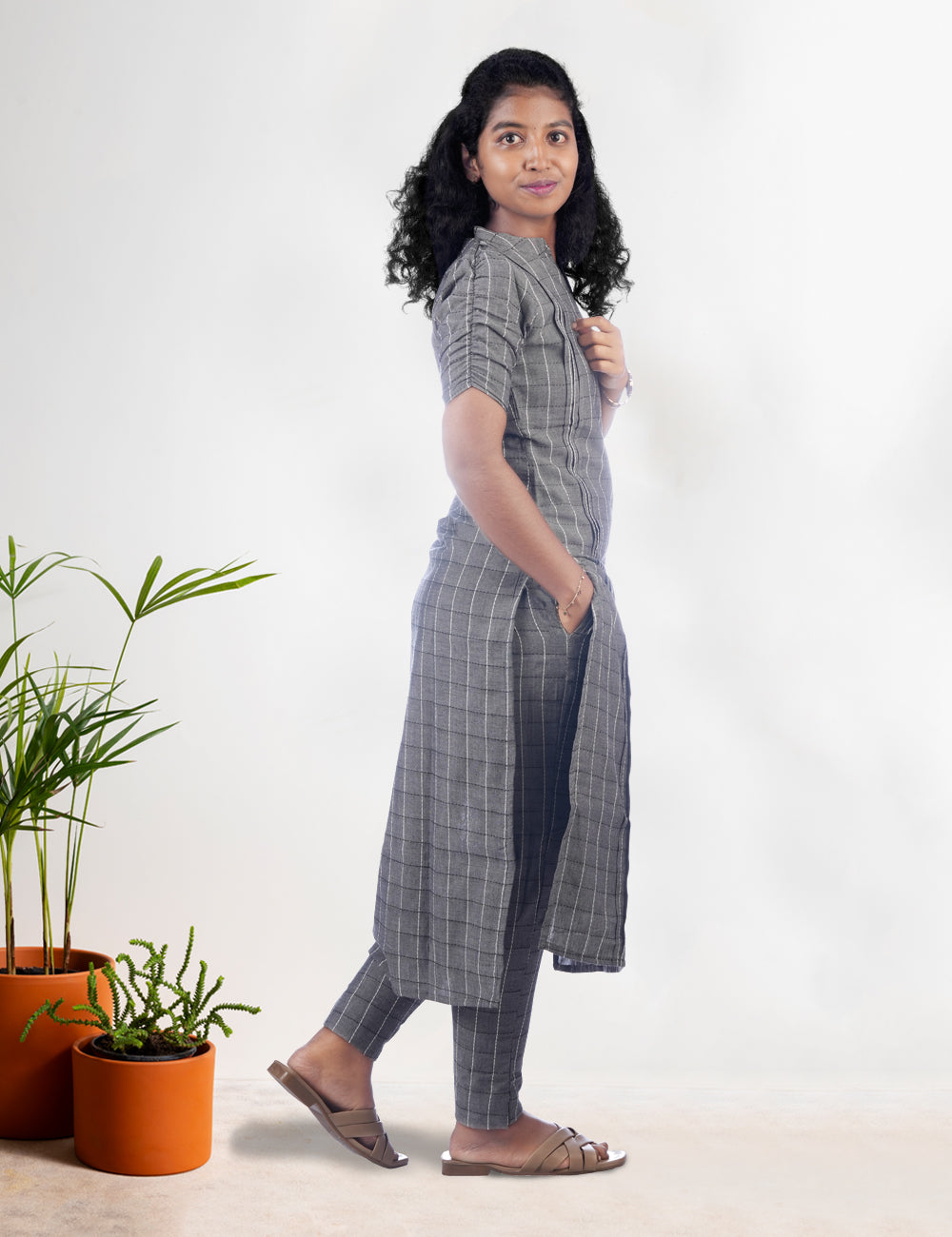 GREY CHECKED SMERA KURTI / CO-ORD SET