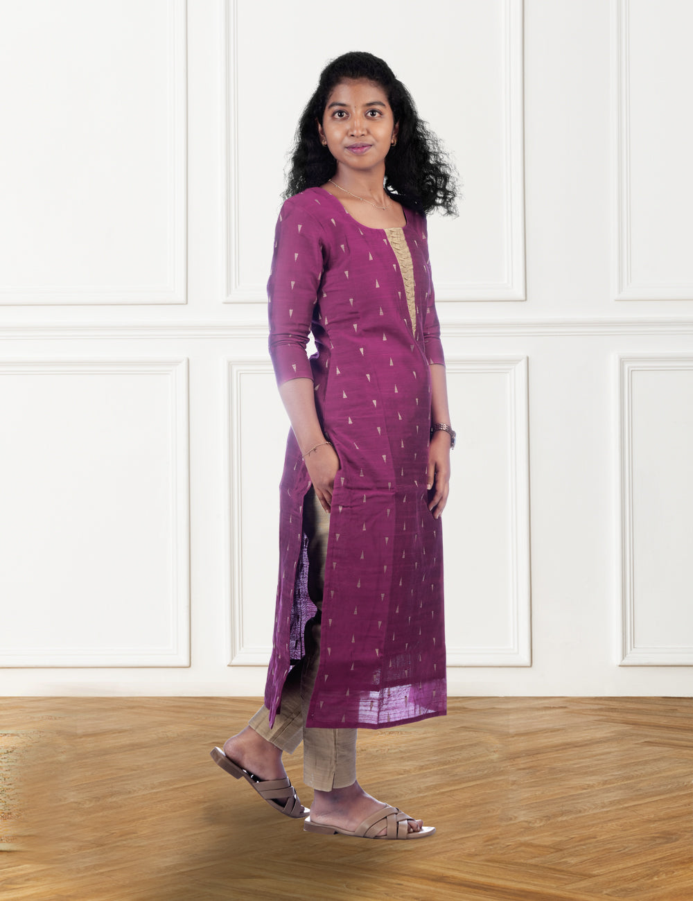 MAGENTA RAWSILK AARNI KURTA SET 2PC