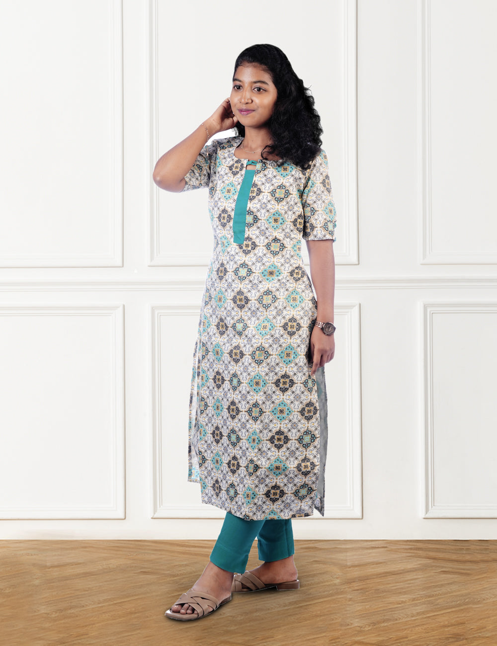 WHITE FLORAL PRINTED RITHI CO-ORD SET