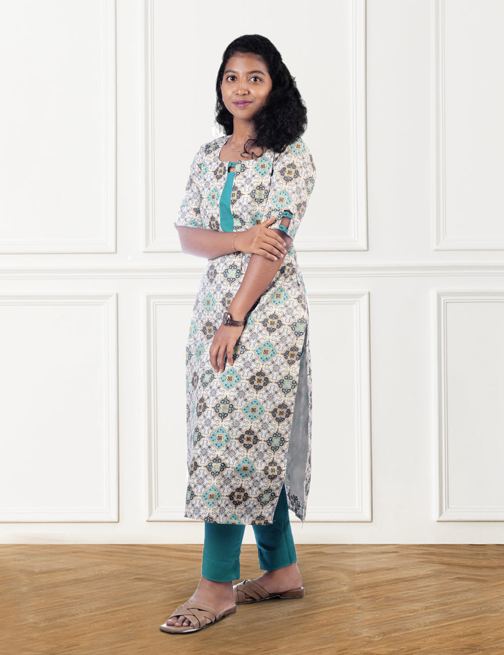 WHITE FLORAL PRINTED RITHI CO-ORD SET