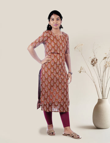 BROWN FLORAL PRINTED OVIYA STRAIGHT KURTI
